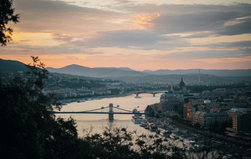 Crucero fluvial por el danubio min