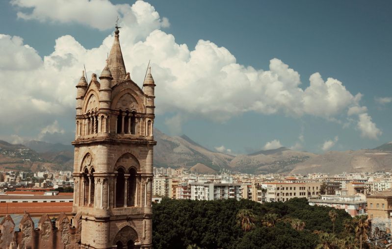 Encantos de Sicilia min